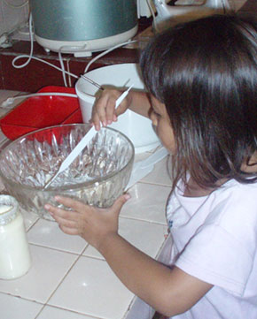 bb-persiapan-bikin-kue.jpg
