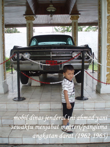 benaia-&-mobil-dinas-jenderal-ahmad-yani