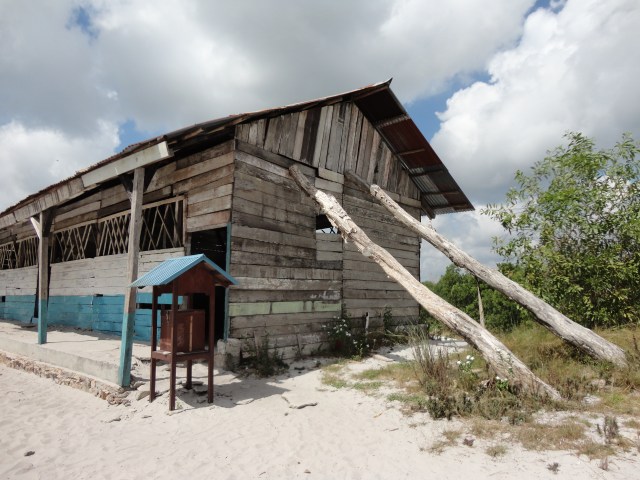 Replika SD Muhammadiyah Gantong